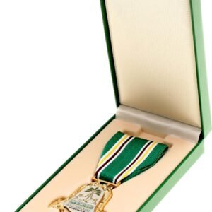 Saudi Arabia Medal in Commemoration of the 100th Anniversary of the Kingdom of Saudi Arabia 1999